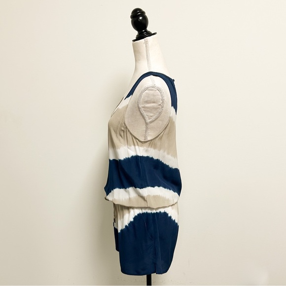 Joie Silk Tie Dye Sleeveless Scoop Neck Isidora Romper XS Ivory Beige Navy FLAWS - Picture 6 of 13